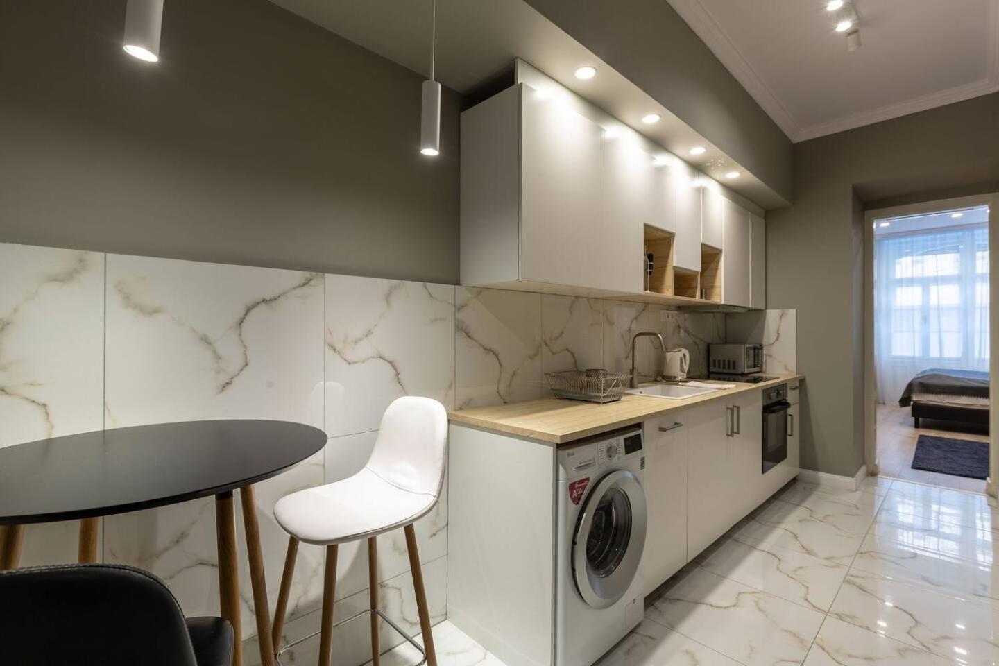 Luxurious Studio Located In The Heart Of Boedapest Buitenkant foto